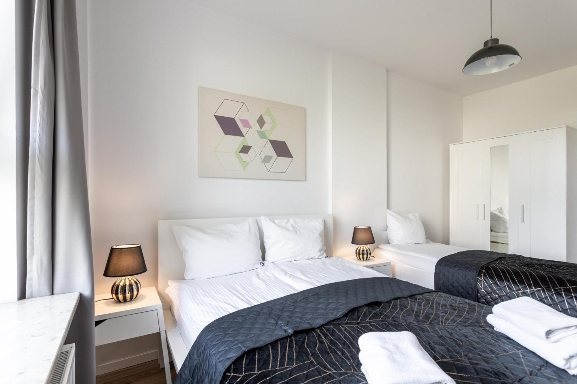 Urban Chic - Pereca - Rondo Onz - Luxury Warsaw Stays - 14 People Exteriör bild
