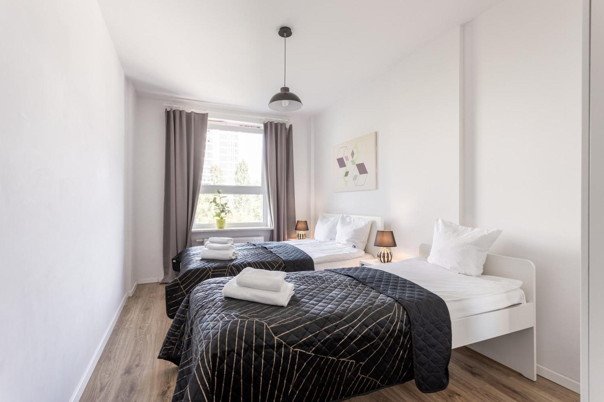 Urban Chic - Pereca - Rondo Onz - Luxury Warsaw Stays - 14 People Exteriör bild